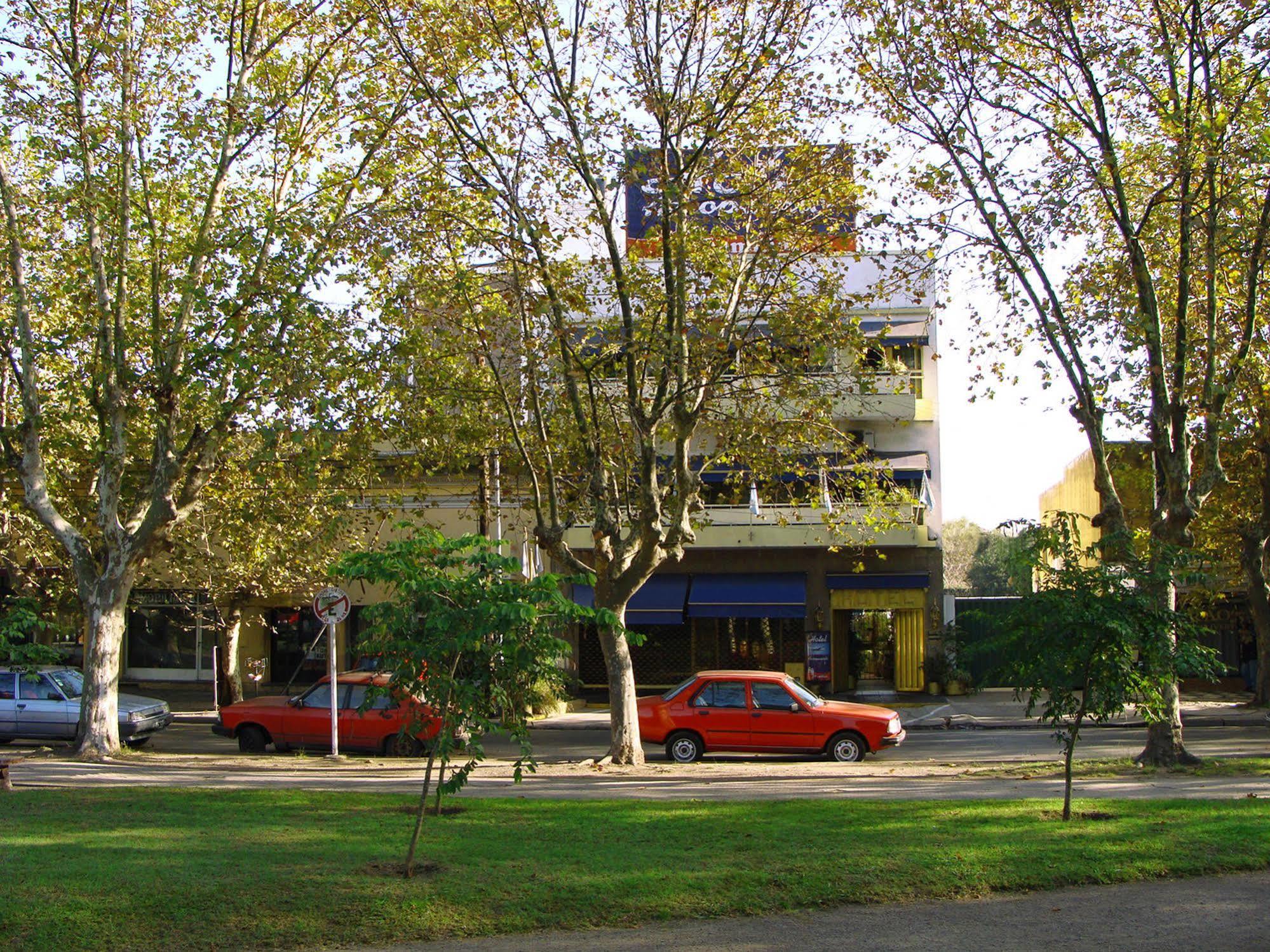 Hotel Aeropuerto Monte Grande Εξωτερικό φωτογραφία